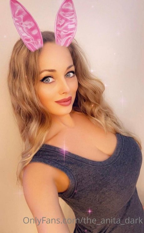 Anita Dark