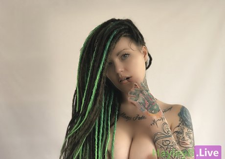 Ms Hayley B