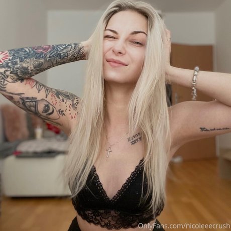 Nahá fotka uniklých OnlyFans od Sweet Crush Nicole