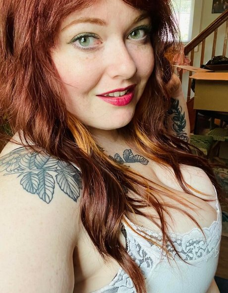 Foto di nudo di fuga di OnlyFans di Lilyrey