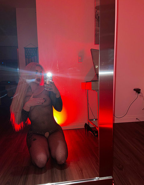 Naken lekkede OnlyFans-bilde av Cakesnfreedom