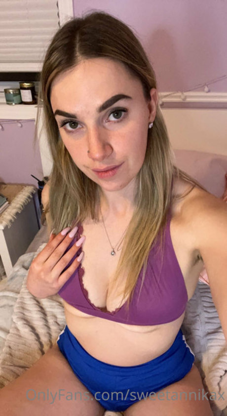 Foto nua vazada do OnlyFans de Sweetannikax
