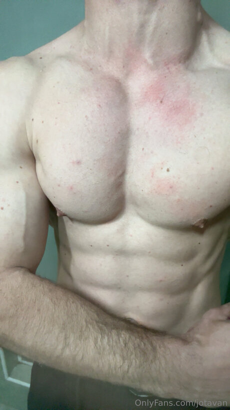 Foto desnuda filtrada de OnlyFans de Jotajer