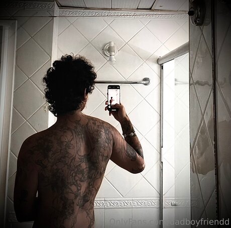 Foto nua vazada do OnlyFans de Dadboyfriendd