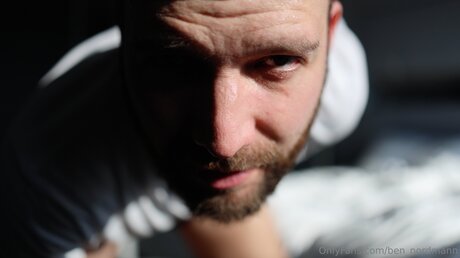 Naken lekkede OnlyFans-bilde av Ben Nordmann