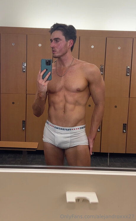 Alejandroxxx27