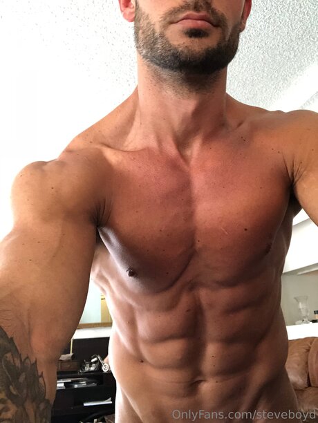 Naken läckt OnlyFans-bild av Steveboyd