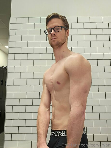 Обнаженная фотография утечки OnlyFans от Cory Ryan