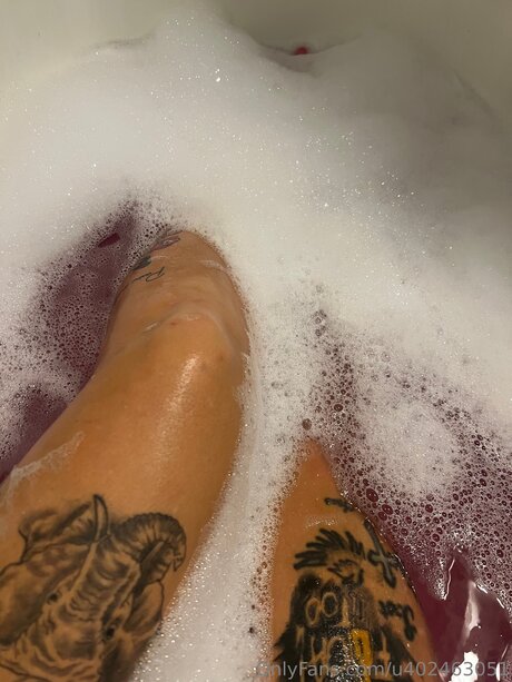 Foto desnuda filtrada de OnlyFans de U402463051