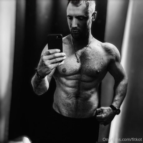 Photo nue de fuite OnlyFans de Fitkot