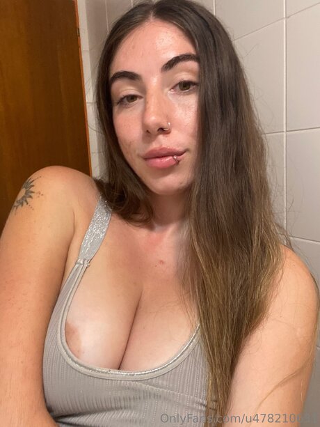 Realcassiexx OnlyFansリークヌード写真