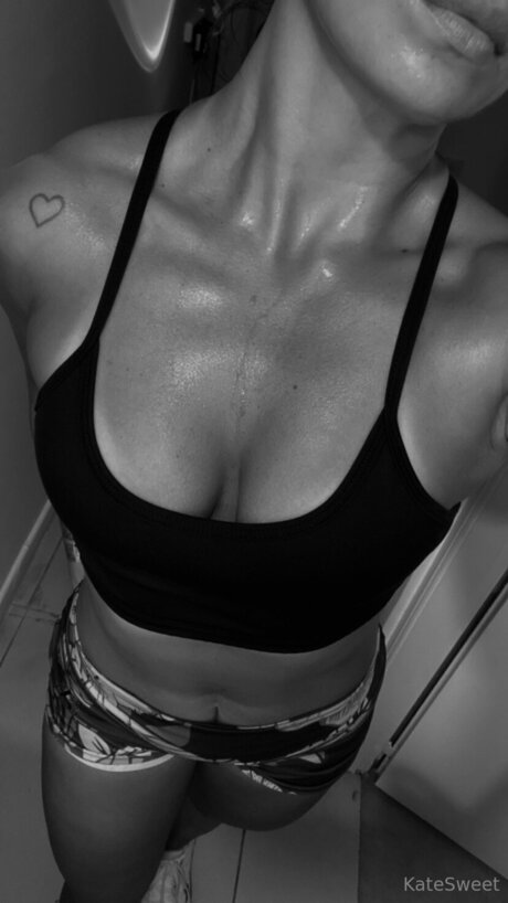 Alasti lekkinud OnlyFans-i pilt Katesweet22