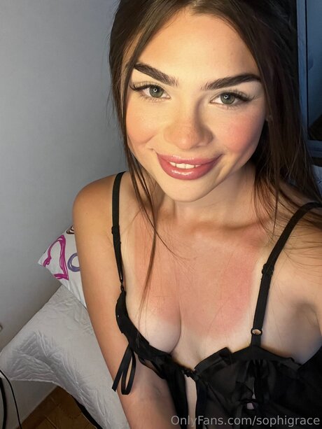 Naken läckt OnlyFans-bild av Sophigrace