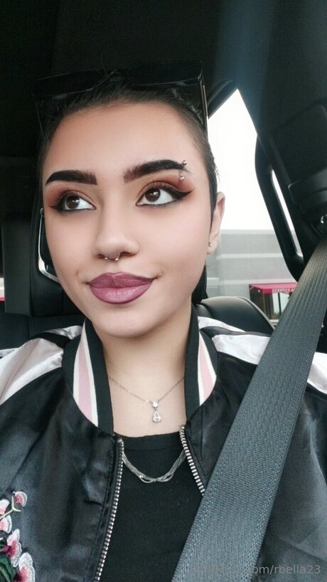 Rbella23