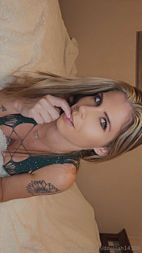 Naken lekkede OnlyFans-bilde av Ddelilah14300