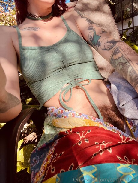 Обнаженная фотография утечки OnlyFans от Cdrtroi Free