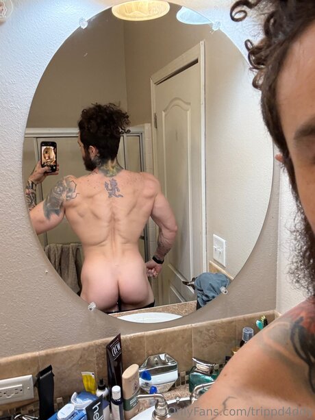 Nahá fotka uniklých OnlyFans od Trippd4ddy