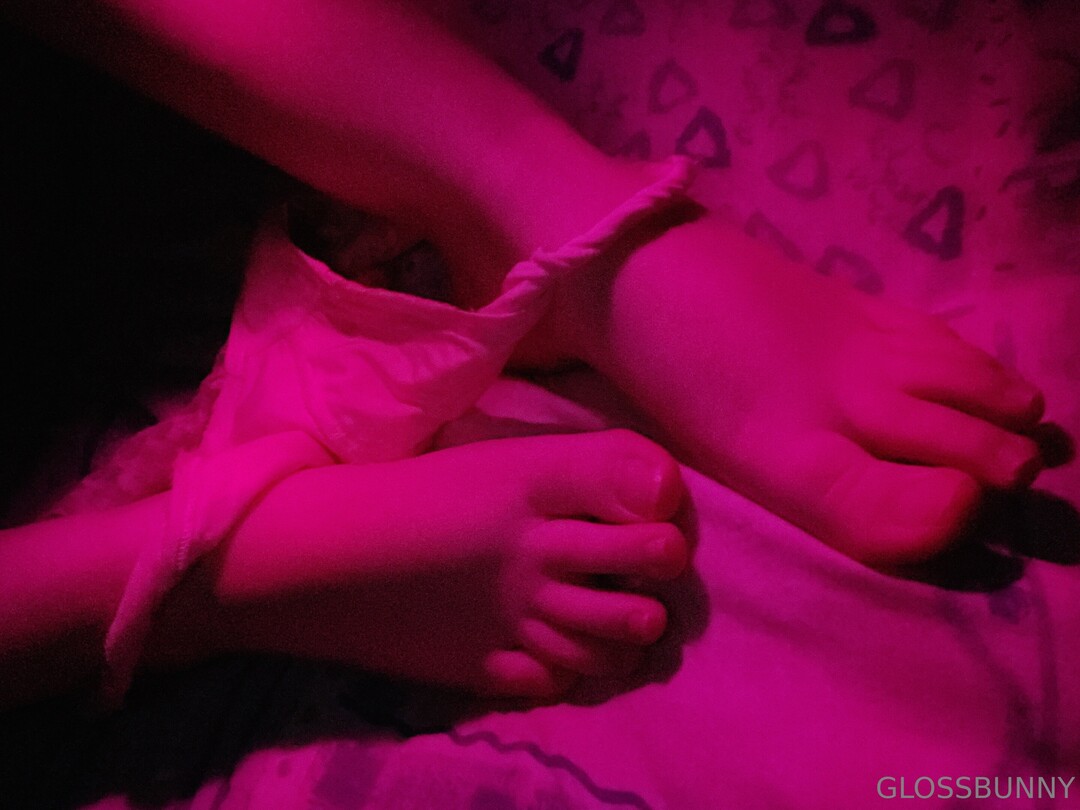 Foto nua vazada do OnlyFans de Glossbunny #2