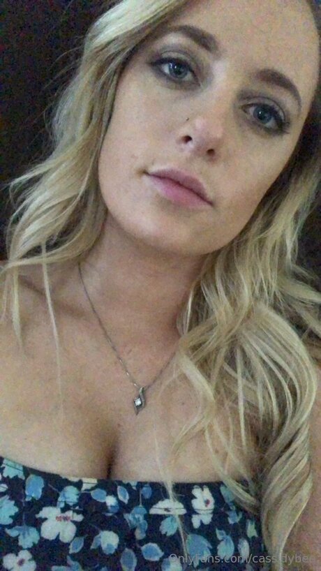 Nahá fotka uniklých OnlyFans od Cassidybee