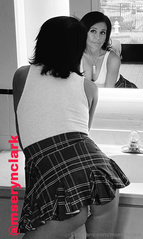 Naken läckt OnlyFans-bild av Mserynclark