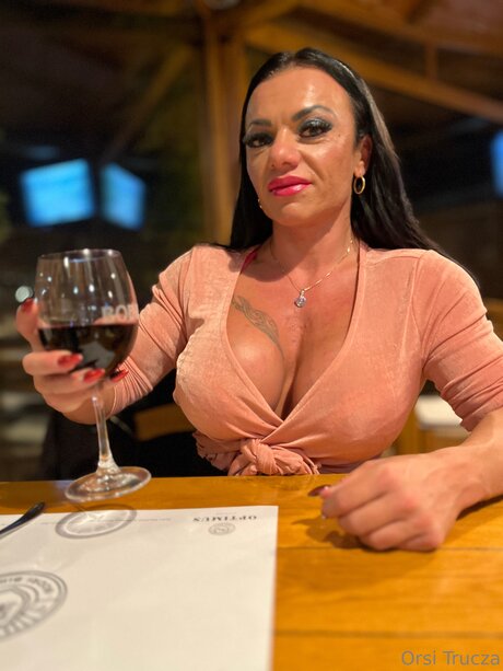 Alasti lekkinud OnlyFans-i pilt Truczaorsi