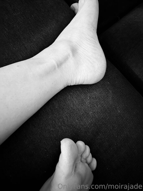 Alasti lekkinud OnlyFans-i pilt Moirajade