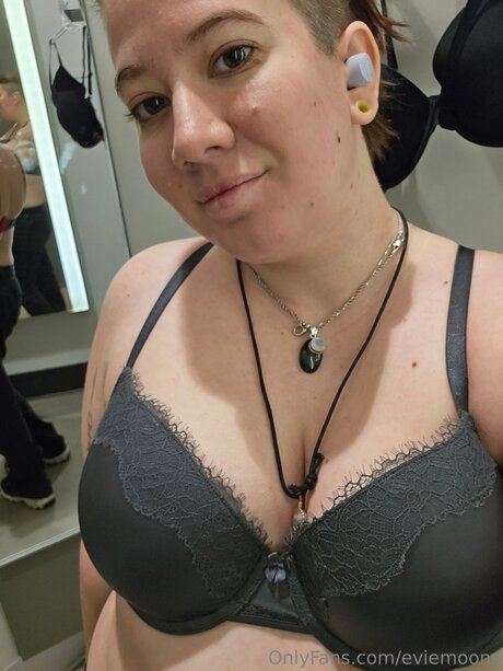 Eviemoons