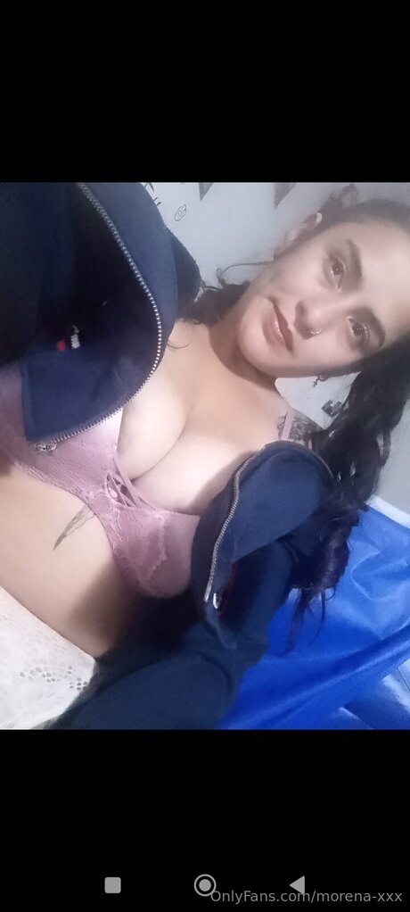 Nøgent lækket OnlyFans-billede af Morena Xxx