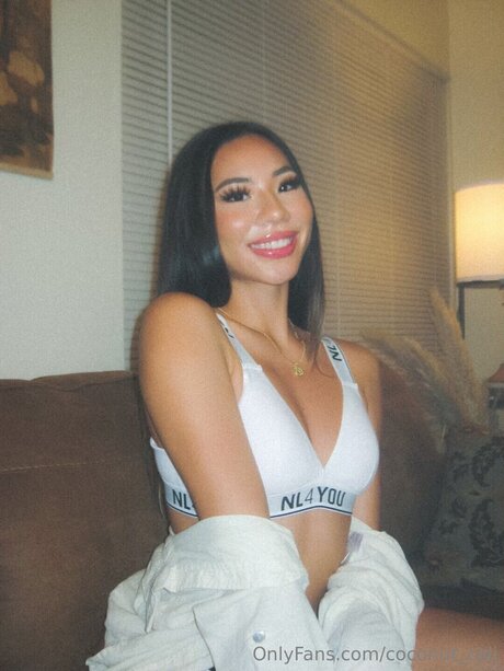 Foto desnuda filtrada de OnlyFans de Caliiroll