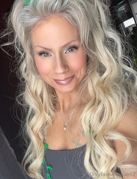 Naken lekkede OnlyFans-bilde av Lil Vixen2