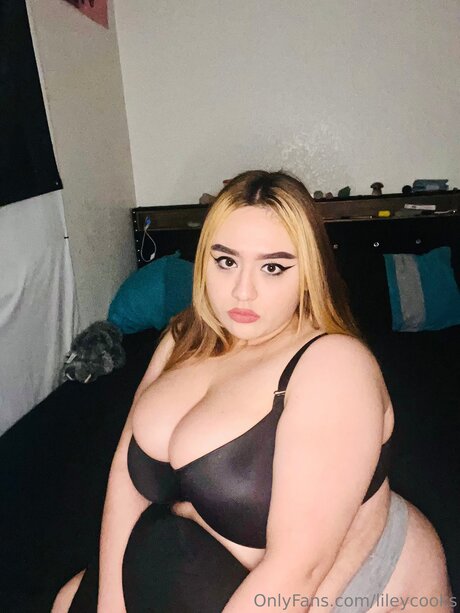 Lilyanneee