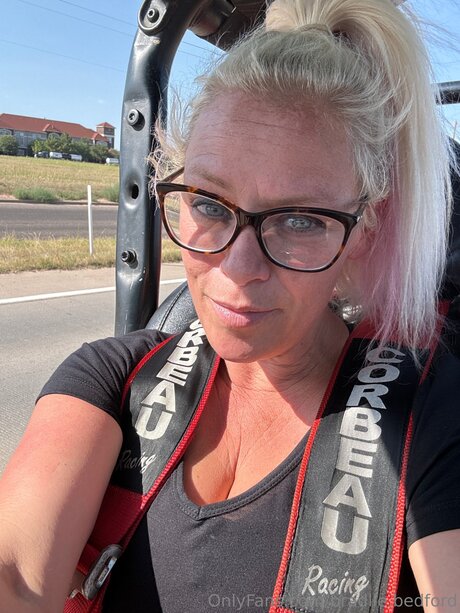 Naken läckt OnlyFans-bild av Russinem