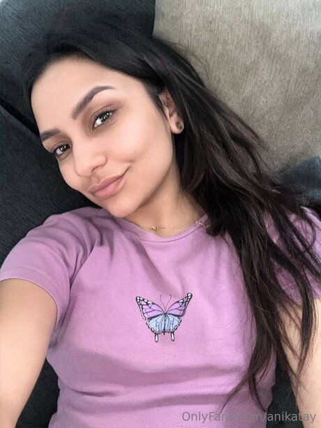 Naken läckt OnlyFans-bild av Anikatay