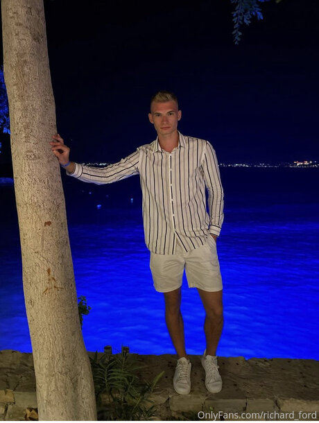 Naken lekkede OnlyFans-bilde av Richard Ford