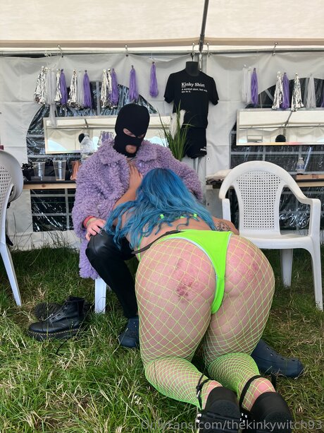 Naken läckt OnlyFans-bild av Thekinkywitch93
