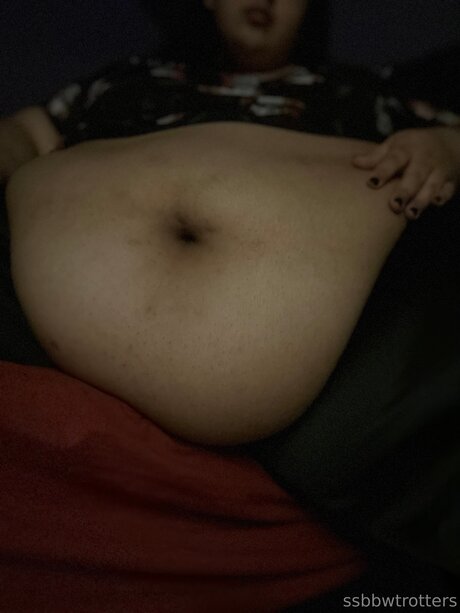 Naken läckt OnlyFans-bild av Ssbbwtrottersfree