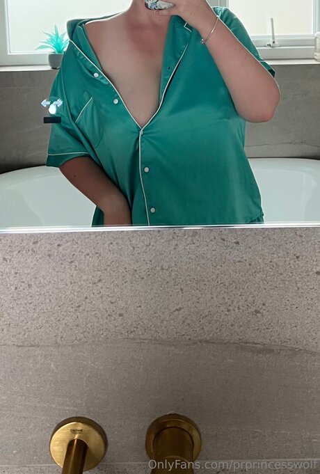 Photo nue de fuite OnlyFans de Prprincesswolf