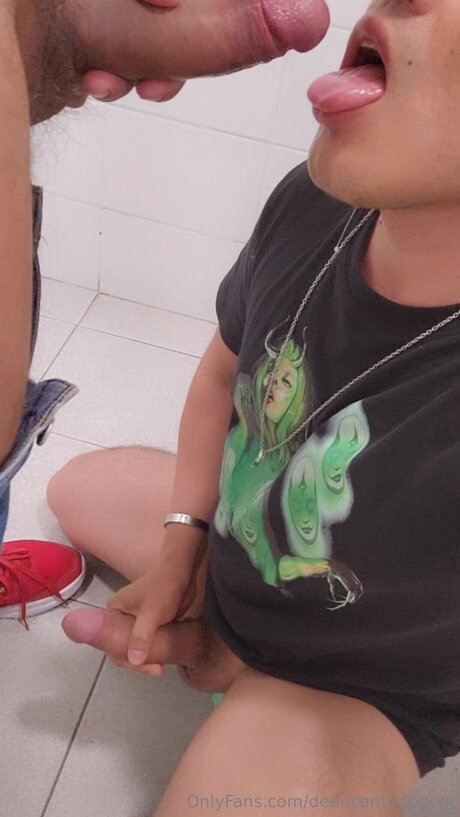 Обнаженная фотография утечки OnlyFans от Deencantadorxxx