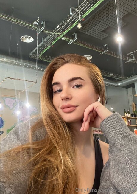 Обнаженная фотография утечки OnlyFans от Evanigma Oftv