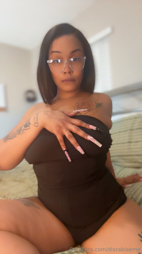 Foto di nudo di fuga di OnlyFans di Diorableeme
