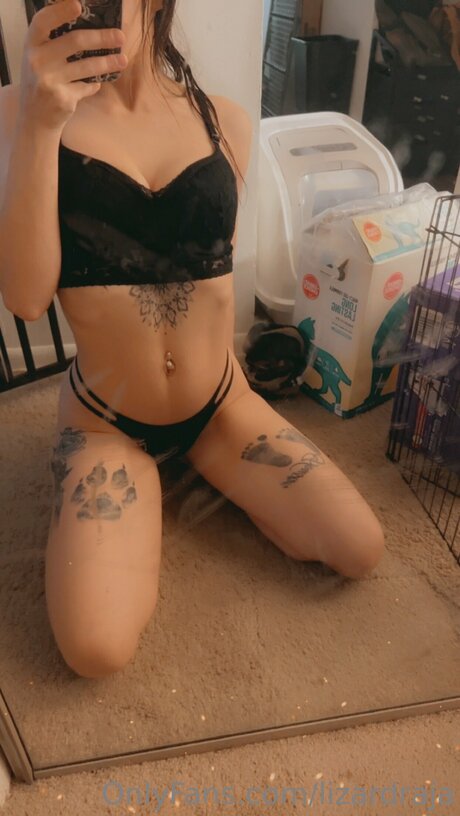 Lizardraja  nude leaked OnlyFans photo