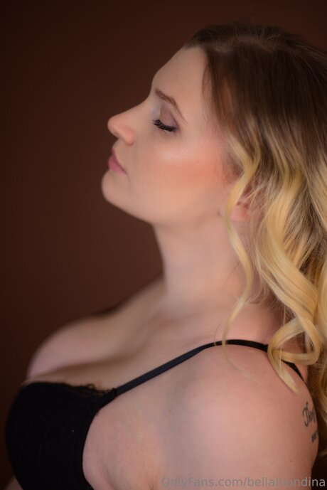 Bellablondina