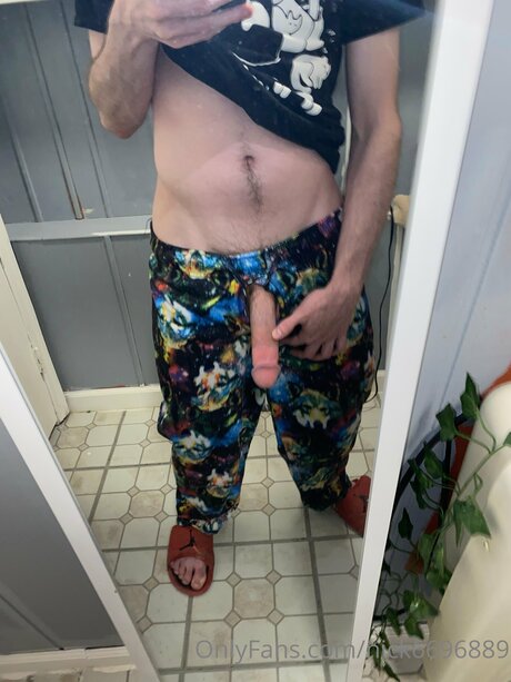 Nick6696889