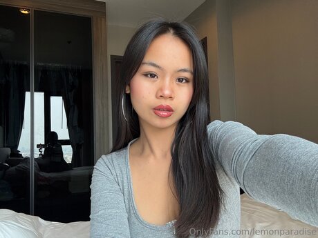 Naken läckt OnlyFans-bild av Lemonparadise