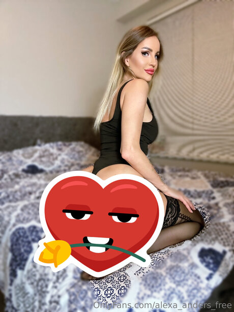 Nahá fotka uniklých OnlyFans od Alexa Anders Free
