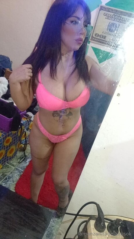 Nagie wyciekłe zdjęcie OnlyFans od Manzanitadelanusok