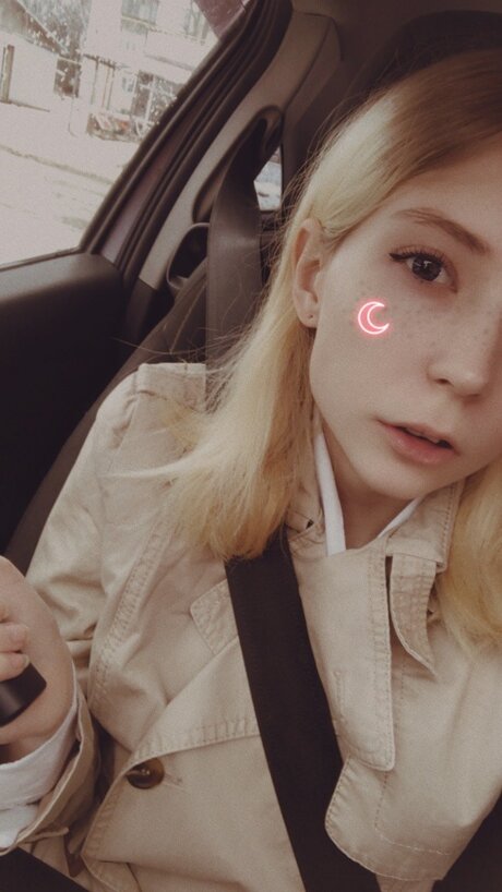 Naken läckt OnlyFans-bild av Evswezfree