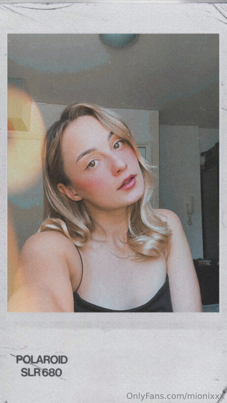 Milsmils OnlyFansリークヌード写真