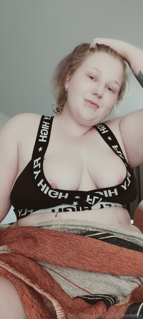 Yourgirlemilyx