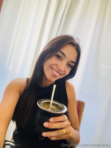 Naken läckt OnlyFans-bild av Rebecalou